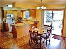 2nd image of 130 18th Pl NE