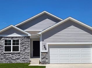 3458 Craven Dr, Coralville, IA 52241