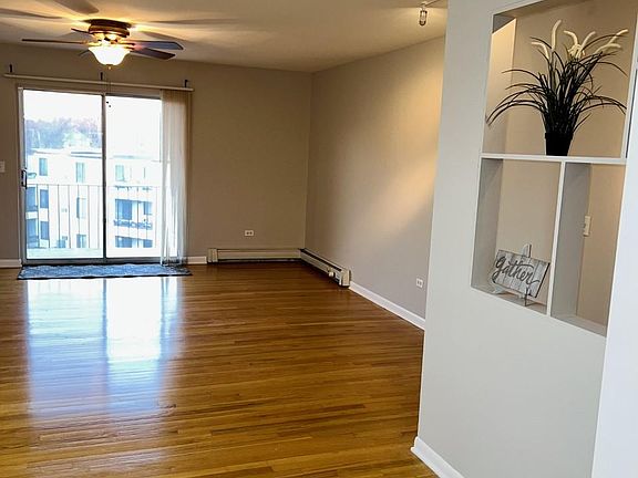 5th image of 205 W Miner St APT 300