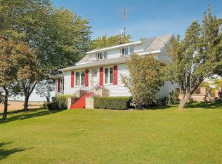 7026 W Fenrick Rd, Evansville, WI 53536