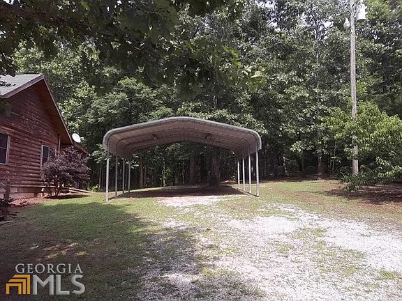 2nd image of 102 Buck Cir