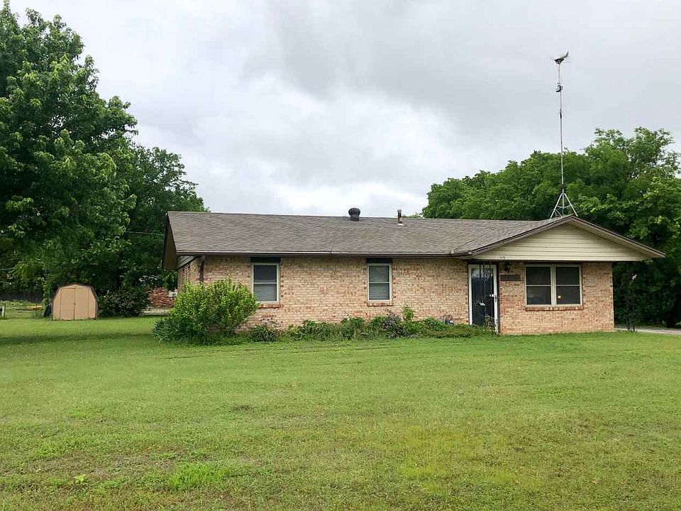 1st image of 1416 Holly Ln