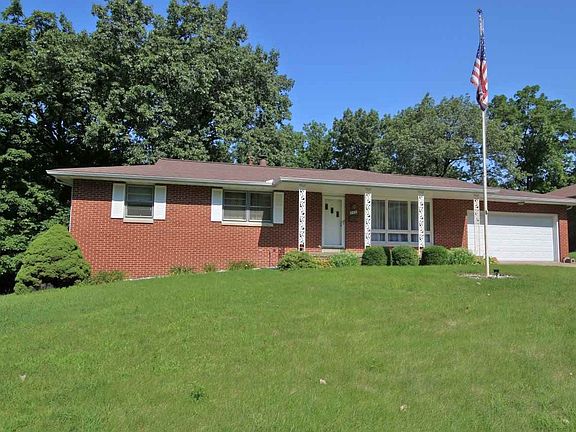 2nd image of 6431 N Brookwood Ln