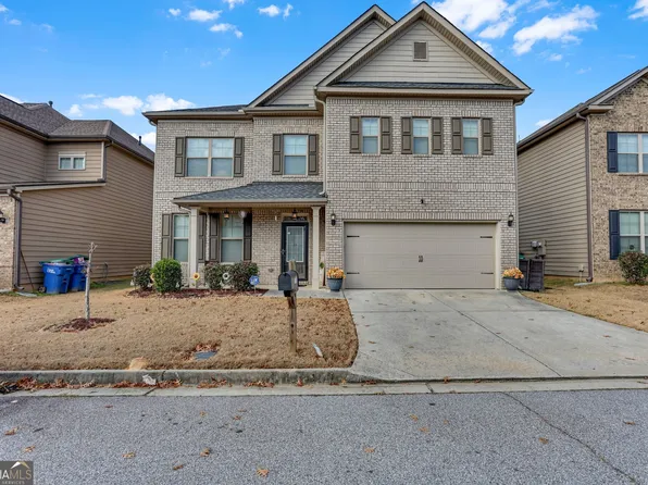 7707 Volion Dr, Fairburn, GA 30213