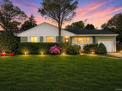 432 Maryland Avenue, Freeport, NY, 11520