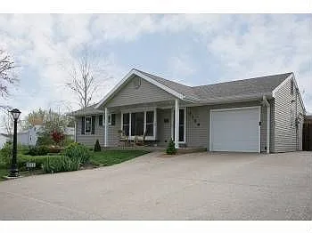 8124 Normal Dr photo 1