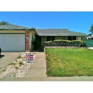 2768 Violet Ave photo 1