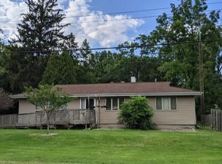 1120 Old Porter Rd, Porter, IN 46304