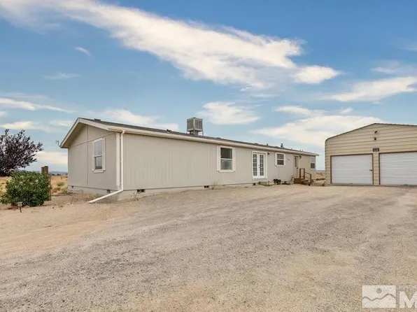 5900 Railroad St, Silver Springs, NV 89429