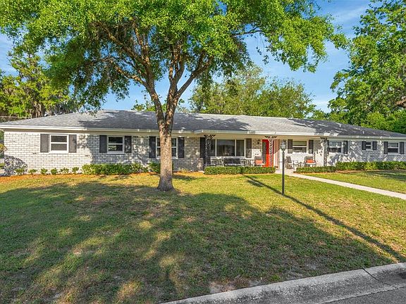 3rd image of 808 Coulter Pl