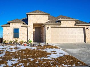 323 Ranch Rd, Justin, TX 76247