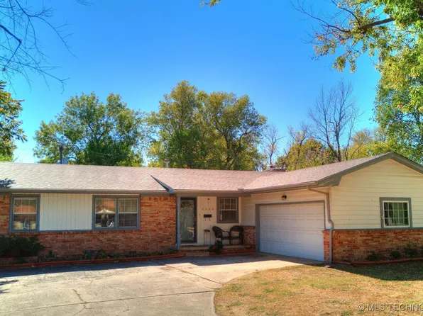5530 E 4th Pl S, Tulsa, OK 74112
