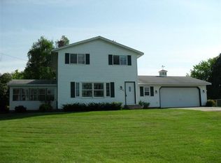 862 N Riverside Dr, Cornell, WI 54732