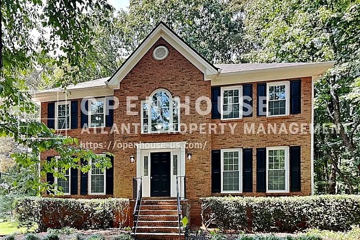 385 Deerwood Dr