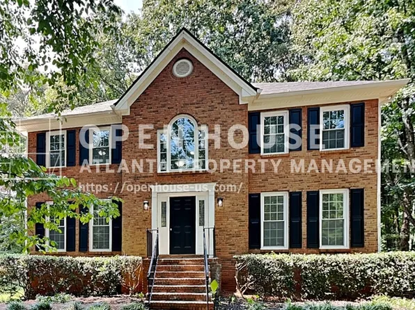 385 Deerwood Dr, Suwanee, GA 30024