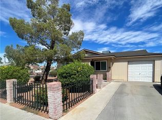 6304 Molino St, Las Vegas, NV 89108