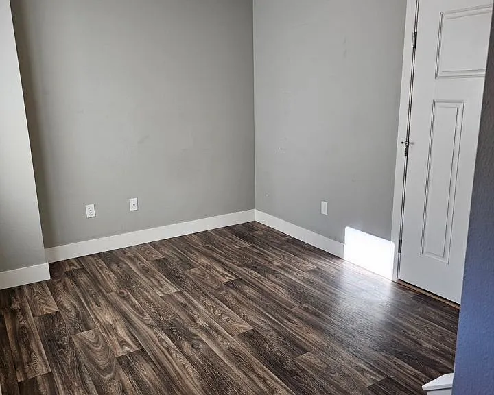 1874 Songbird Dr — Photo 2