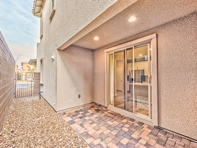 11705 Redwood Mountain Ave — Photo 21