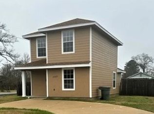 1790 Hebert St, Beaumont, TX 77705