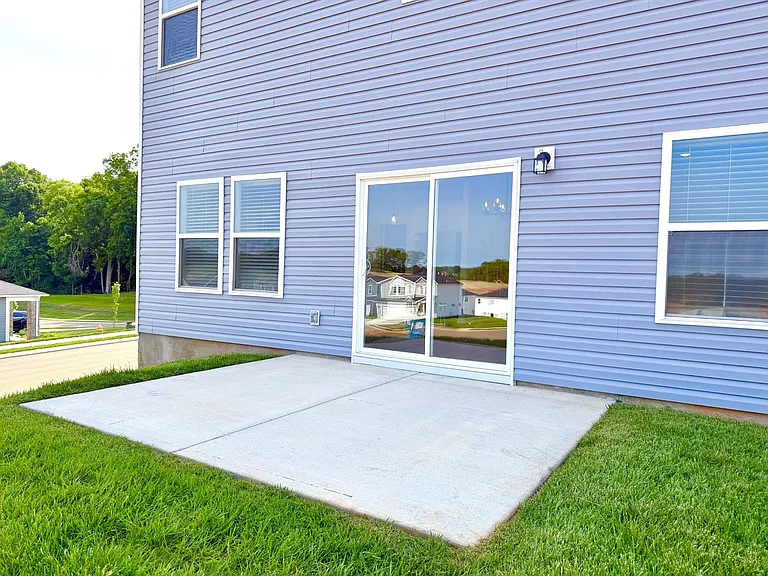 2372 Woodmeadow Dr — Photo 42