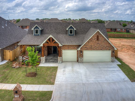 2nd image of 2709 Crystal Creek Dr