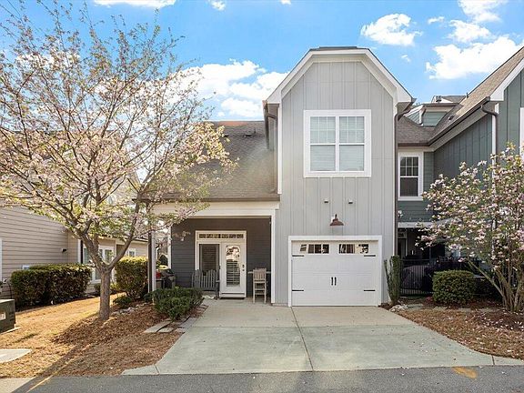 4th image of 780 Fallon Grv