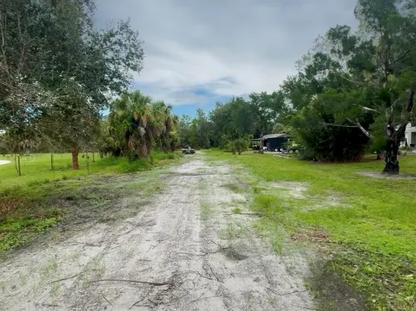 11679 SW Thornton Ave, Arcadia, FL 34269