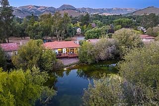 3rd image of 2 Laguna Robles