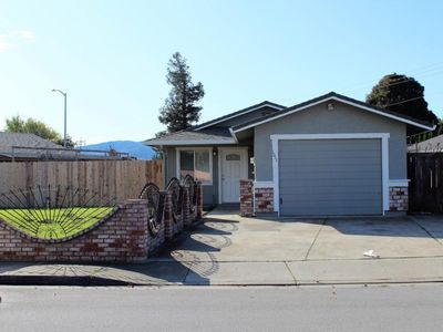 1071 Central Ave, Hollister, CA, 95023