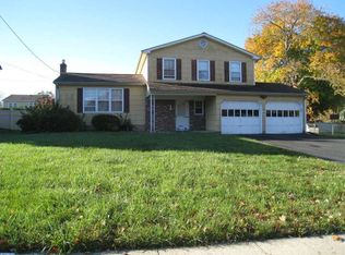 421 Ewingville Rd, Ewing, NJ 08638