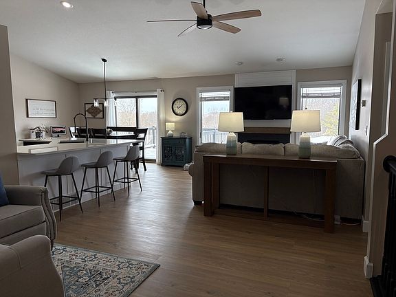 2nd image of 432 Mill Ridge Rd #432