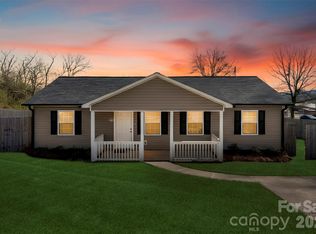 810 4th St, Kings Mountain, NC 28086