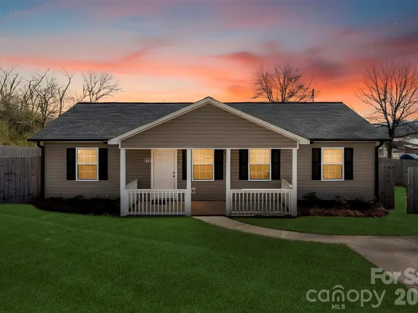 810 4th St, Kings Mountain, NC 28086