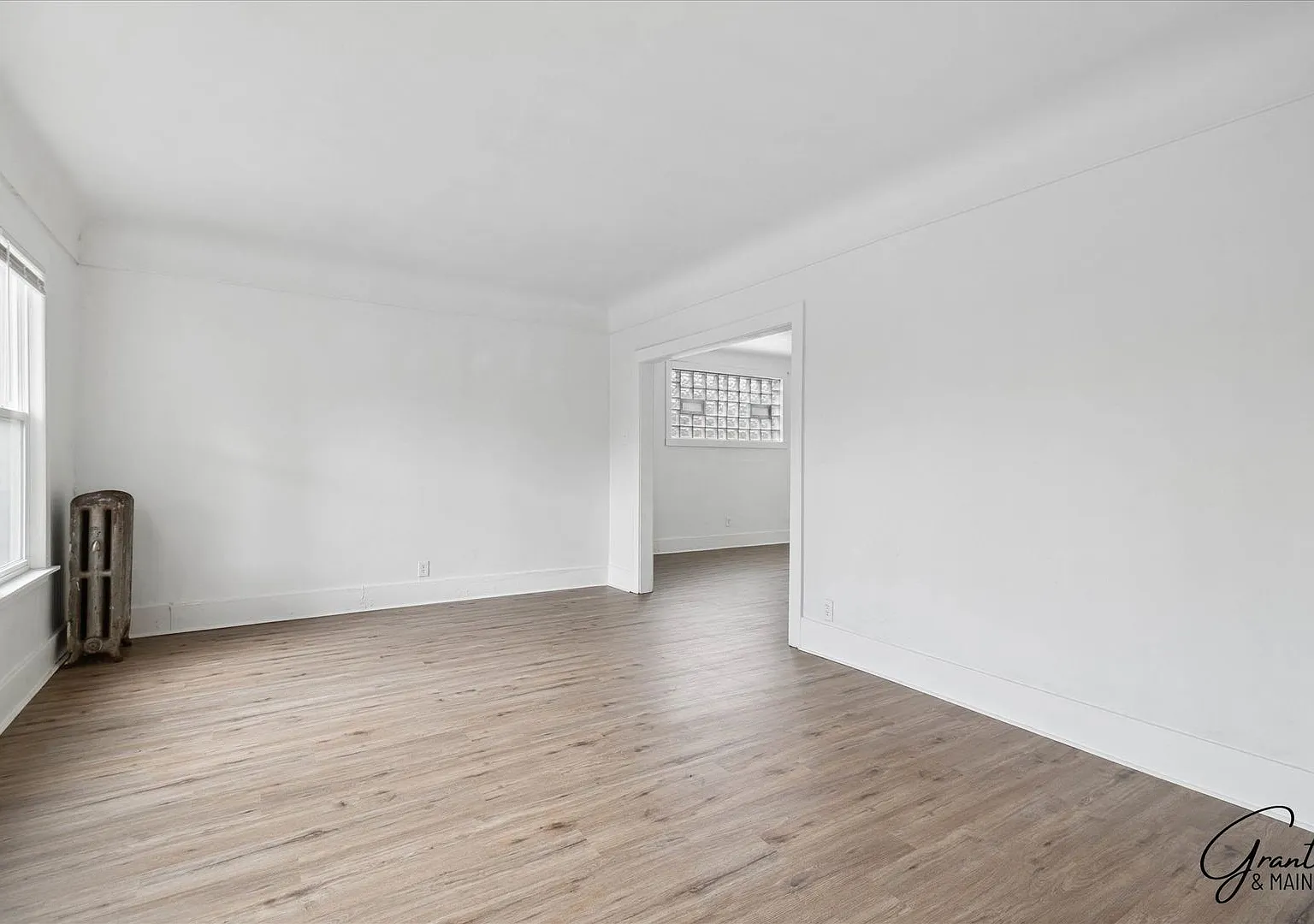2433/2435 Pasadena St. - Missouri Residential Rentals LLC — Photo 3