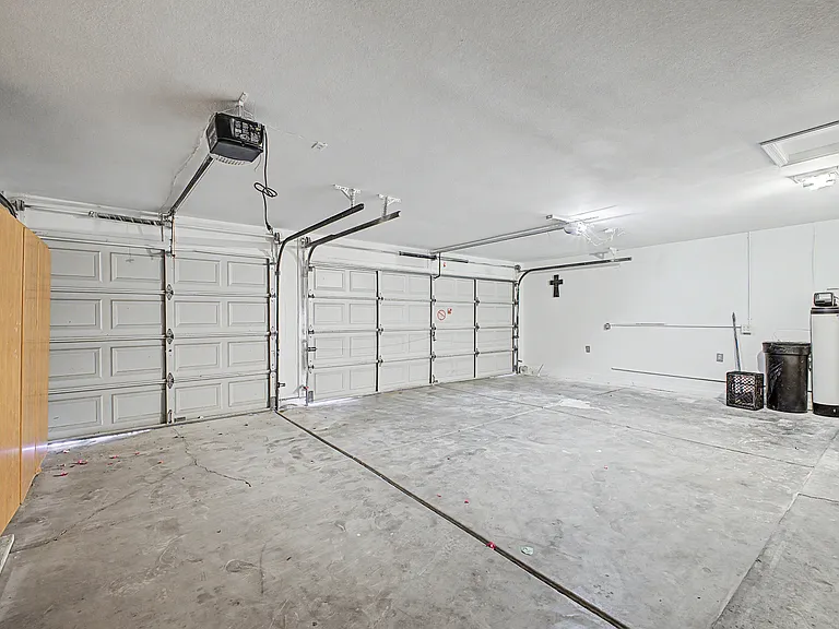 3103 N Meadow Ln — Photo 45