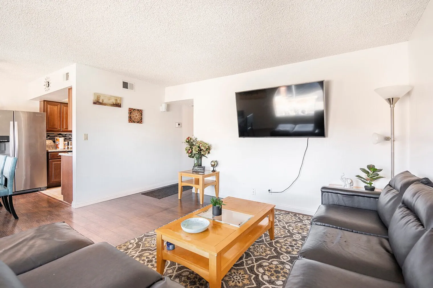 2 bed, 2.0 bath, $3,536 — Photo 2