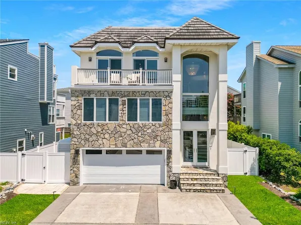 812 Vanderbilt Ave, Virginia Beach, VA 23451