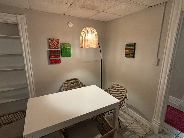 701 W Clay St #B — Photo 3