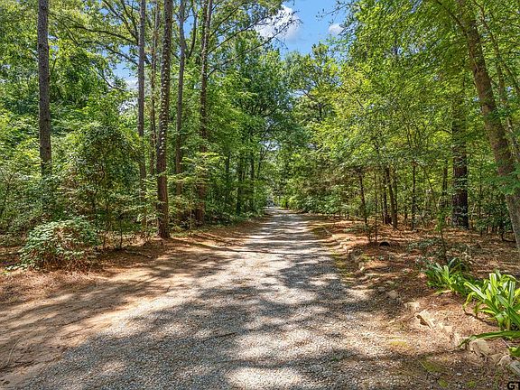 3rd image of 15329 Scenic View Dr