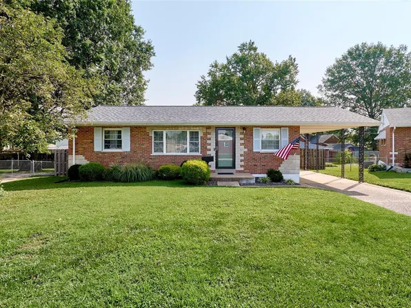 4005 Clearpoint Ln, Saint Louis, MO 63123