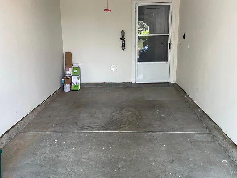 Clean Garage with automatic garage Door