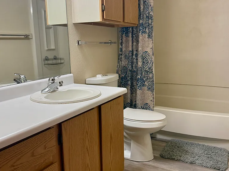 514 E Harney St #D — Photo 16