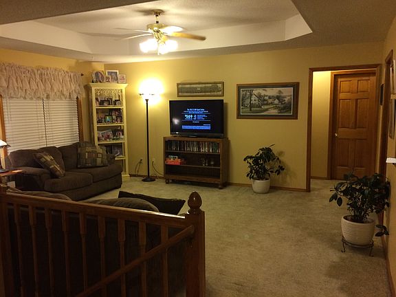 Old living room color