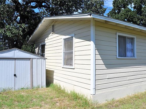 5th image of 1005 Tejas Ln