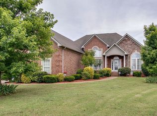 702 Connelly Ct, Mount Juliet, TN 37122