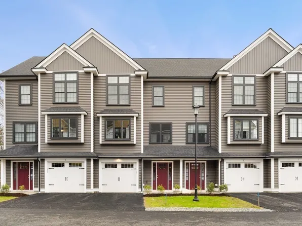 168 Lowell St #32, Wilmington, MA 01887