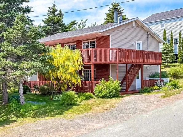 612-614 Ville Marie Drive, Marystown, NL A0E2M0