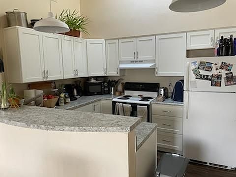 New kitchen