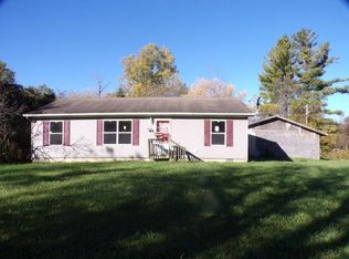 1571 Colwood Rd, Caro, MI 48723