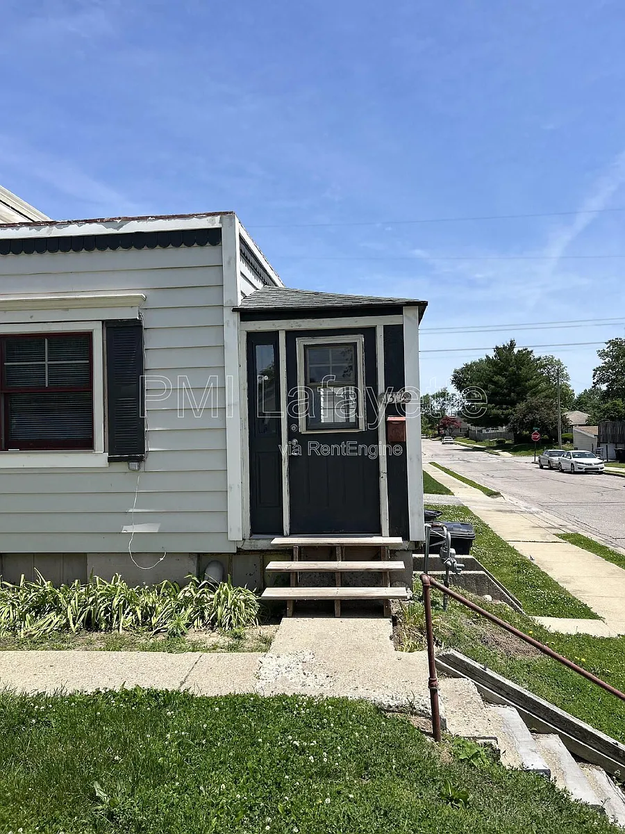 Building Photo - 131 S 28th St